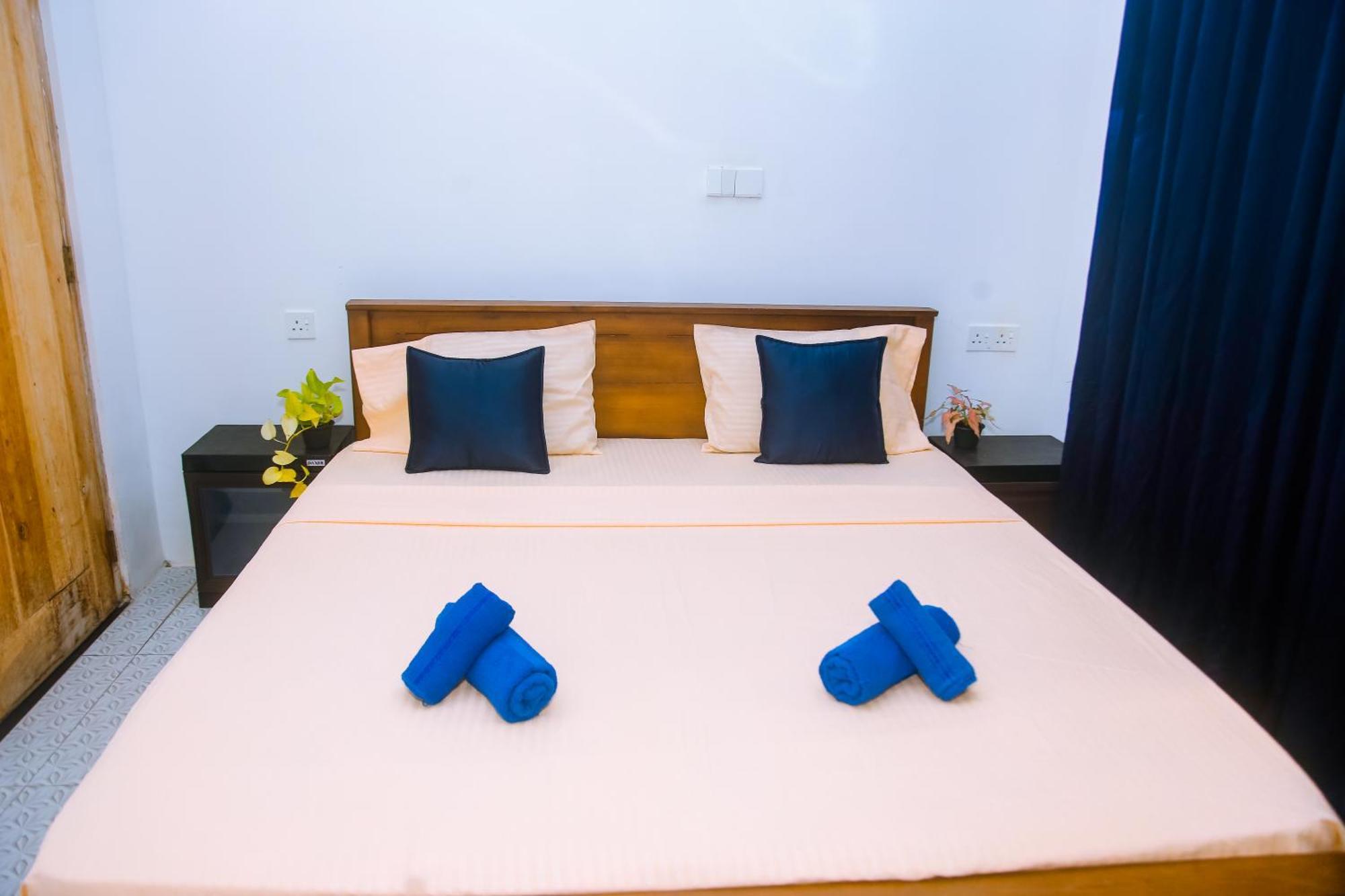 Mirissa Turtle Point Guest Hotel ภายนอก รูปภาพ