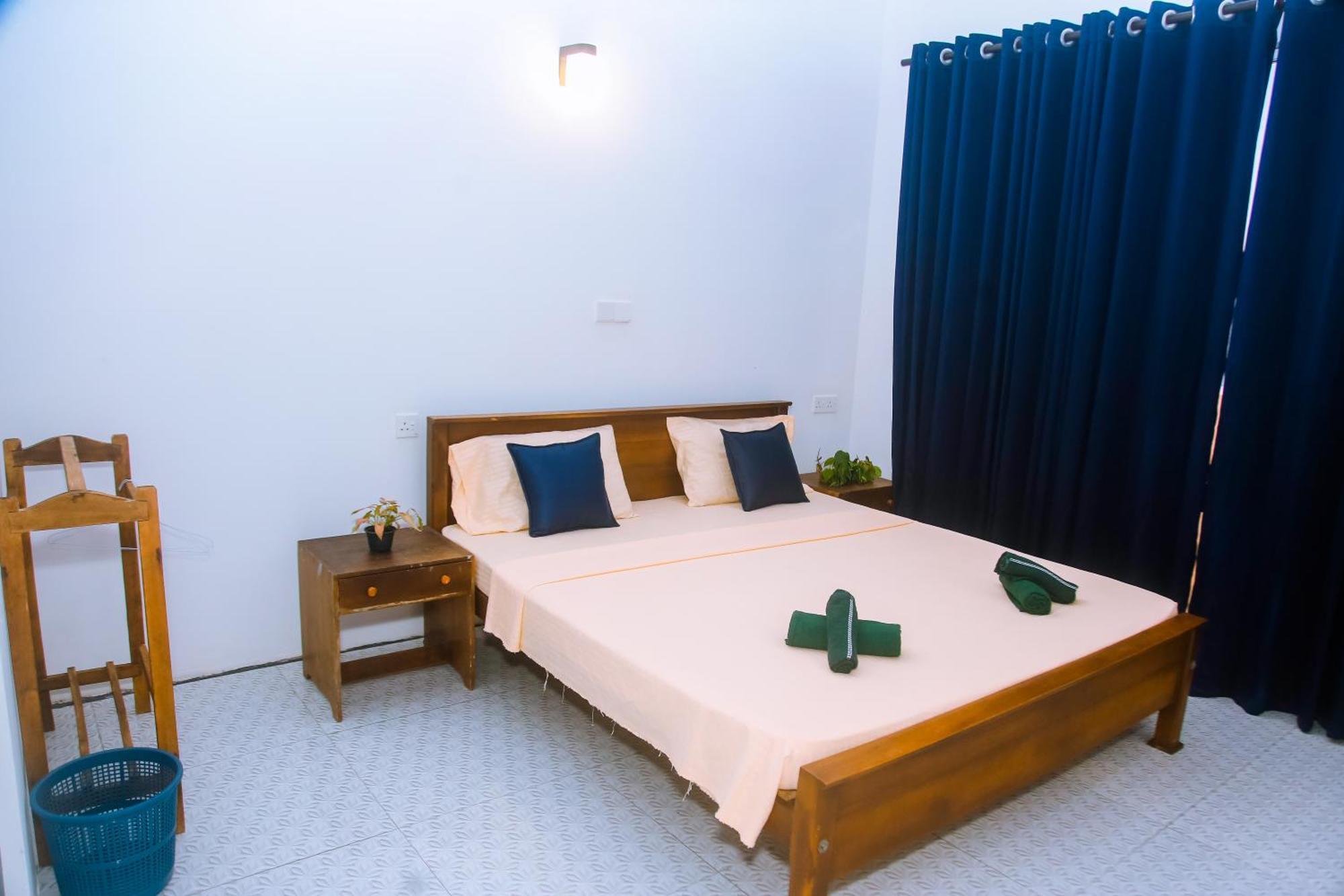 Mirissa Turtle Point Guest Hotel ภายนอก รูปภาพ