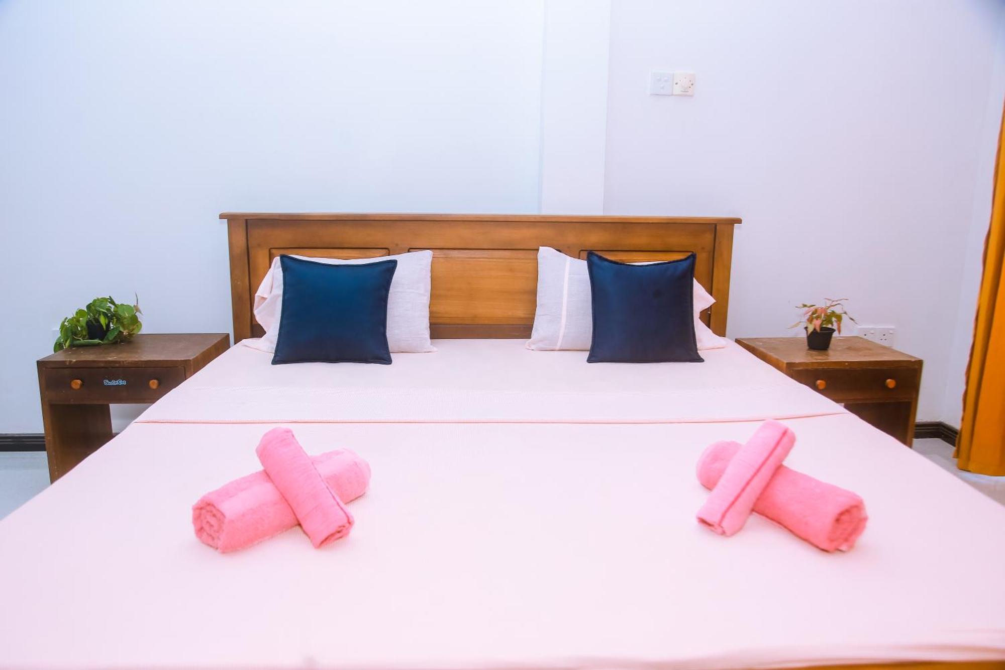 Mirissa Turtle Point Guest Hotel ภายนอก รูปภาพ