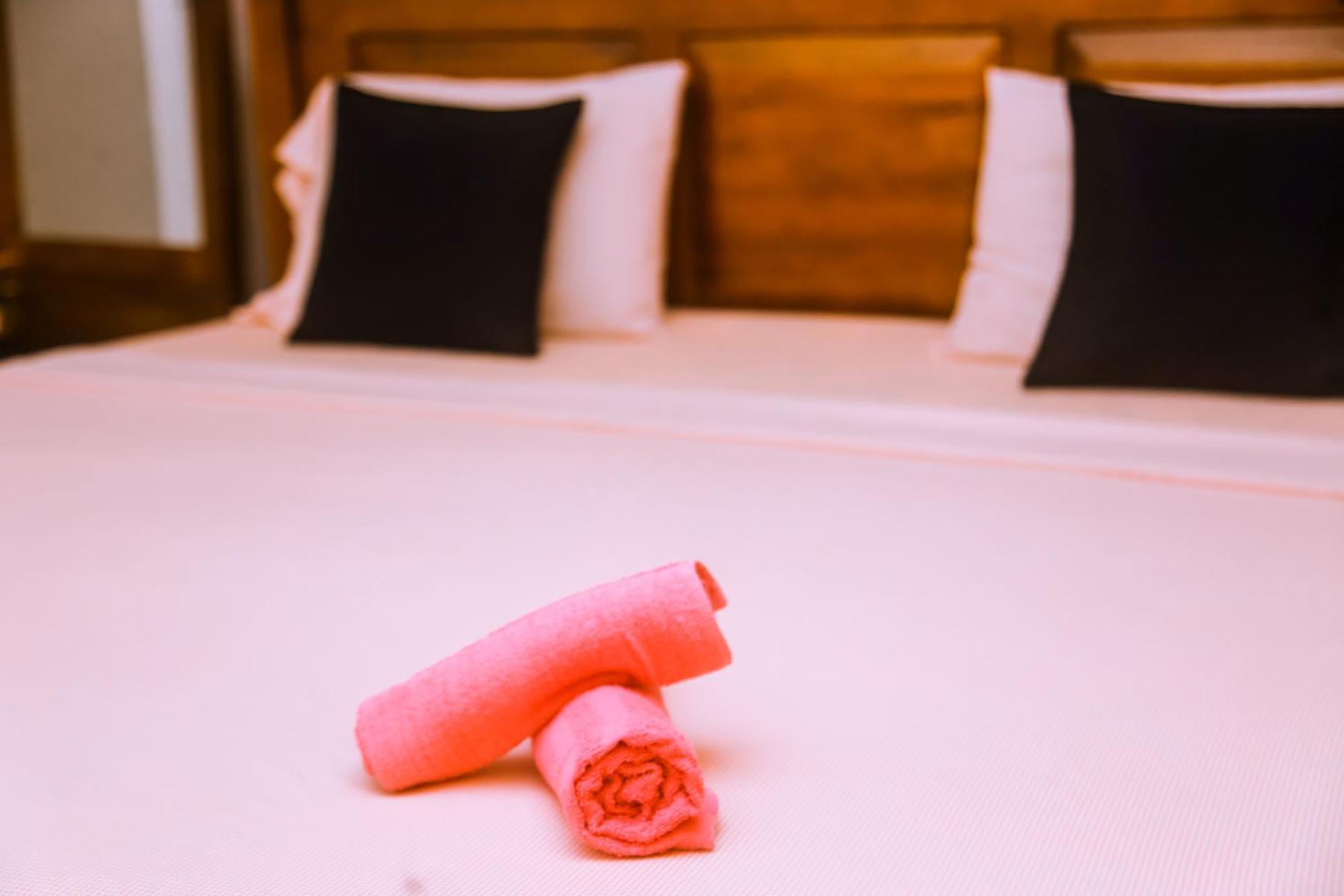 Mirissa Turtle Point Guest Hotel ภายนอก รูปภาพ