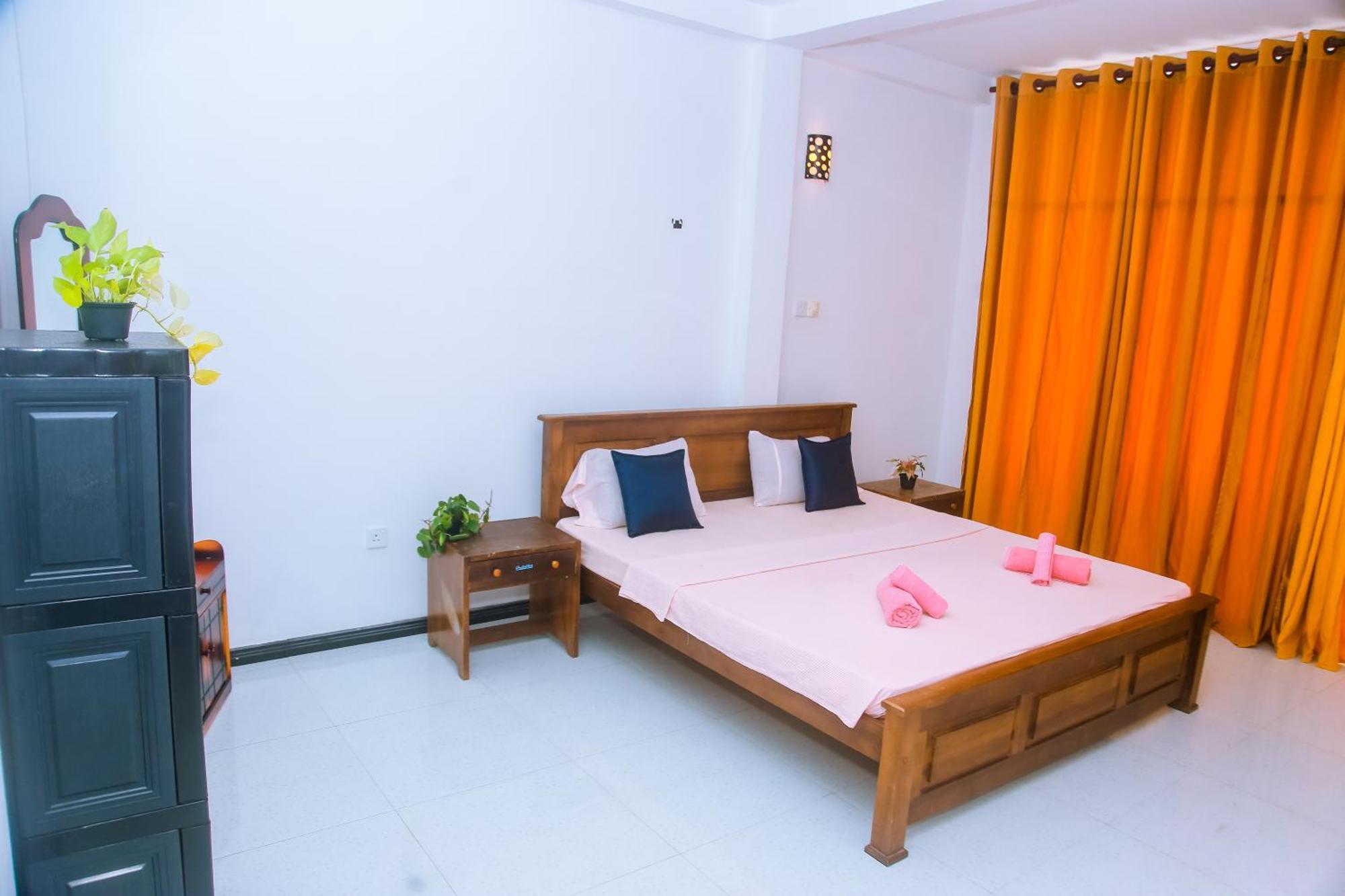 Mirissa Turtle Point Guest Hotel ภายนอก รูปภาพ