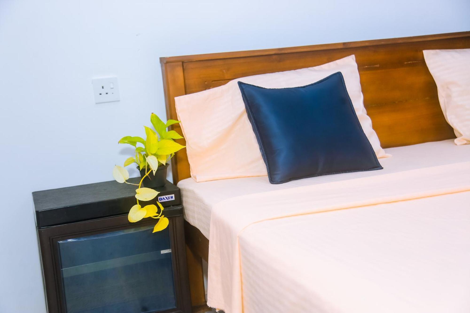 Mirissa Turtle Point Guest Hotel ภายนอก รูปภาพ